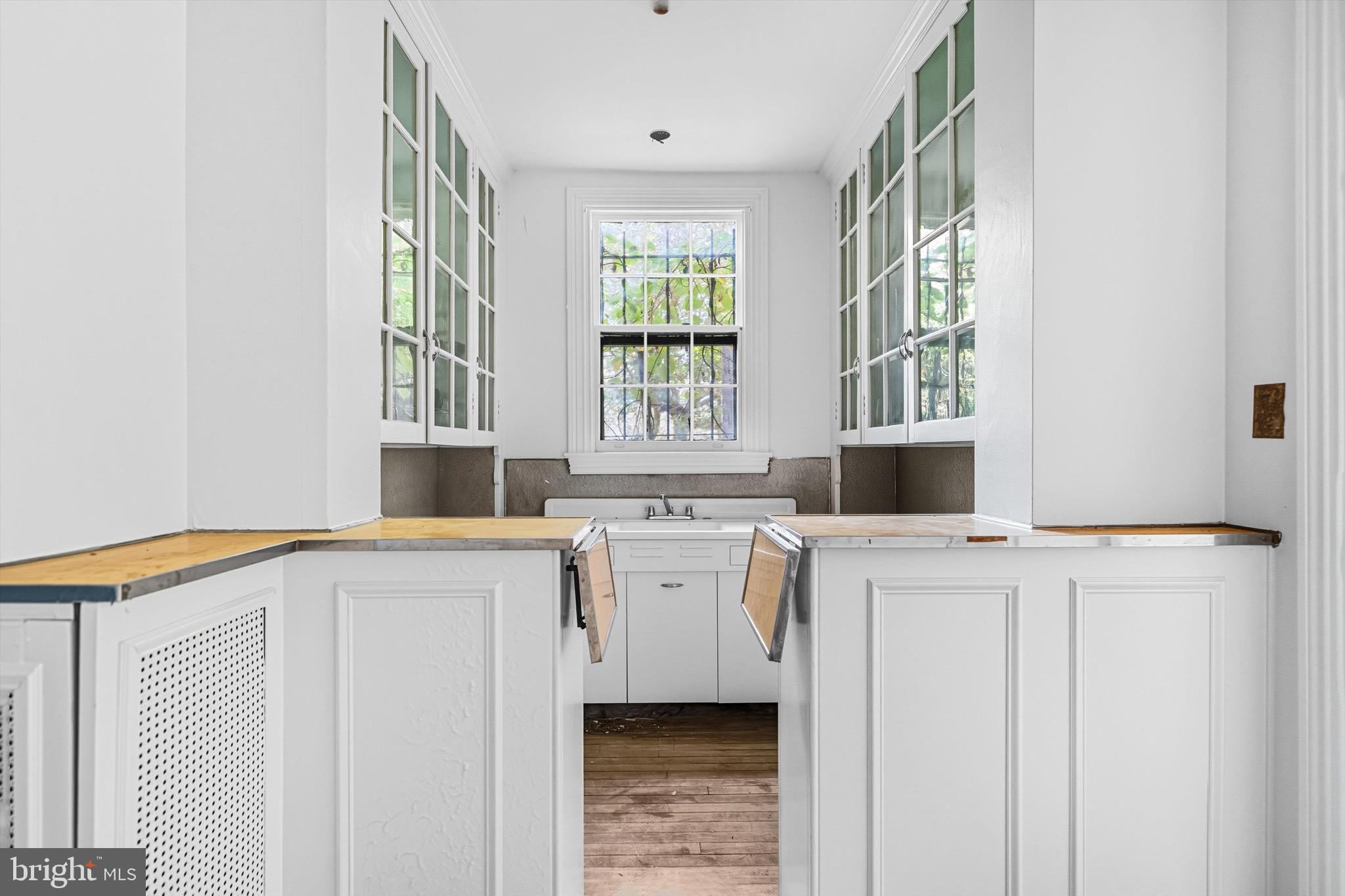 3013 Q Street Northwest Washington, DC 20007 - Photo 9 of 22