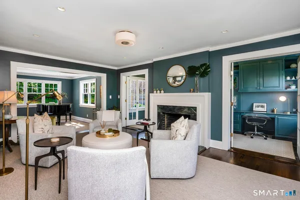 $3,975,000 | 15 Beach Drive, Darien, CT 06820