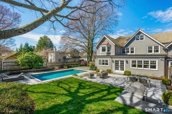 $3,975,000 | 15 Beach Drive, Darien, CT 06820