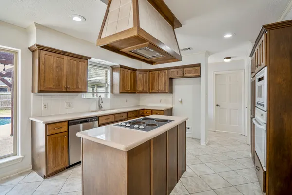 $399,500 | 16611 Brenton Oaks Drive, Spring, TX 77379