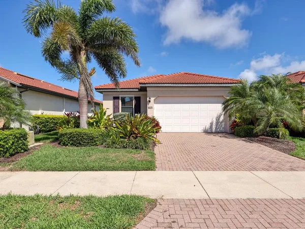 $3,000 | 10424 Crooked Creek Drive, Venice, FL 34293