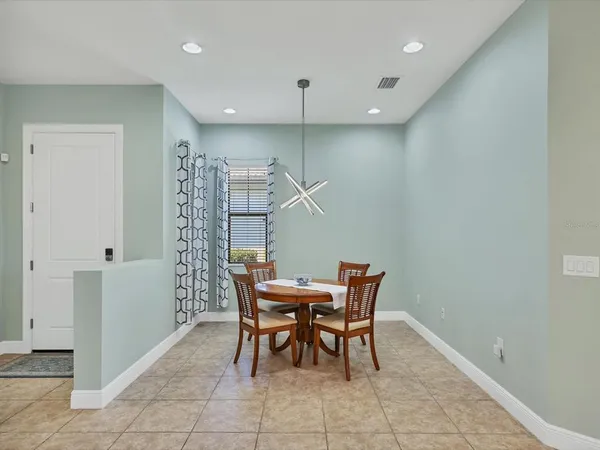 $3,000 | 10424 Crooked Creek Drive, Venice, FL 34293