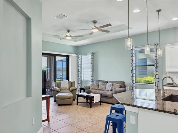 $3,000 | 10424 Crooked Creek Drive, Venice, FL 34293