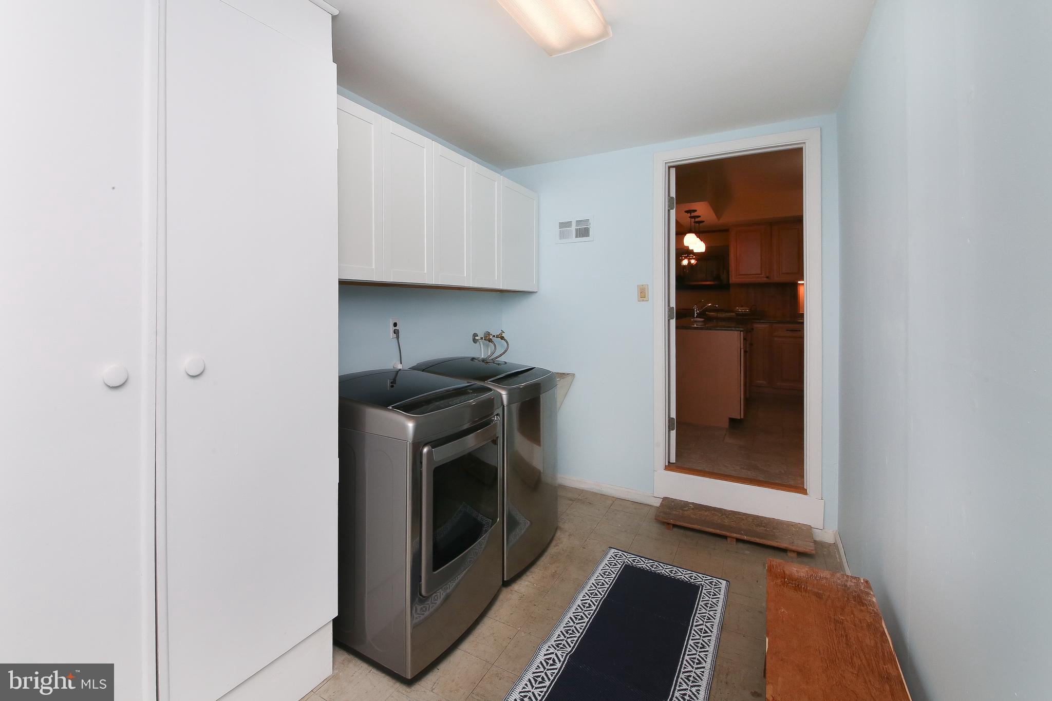 251 Arden Road Conshohocken, PA 19428 - Photo 12 of 39