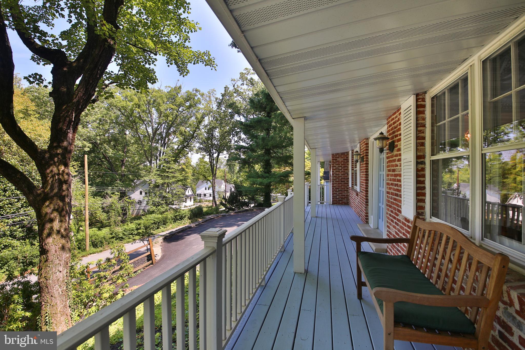 251 Arden Road Conshohocken, PA 19428 - Photo 2 of 39