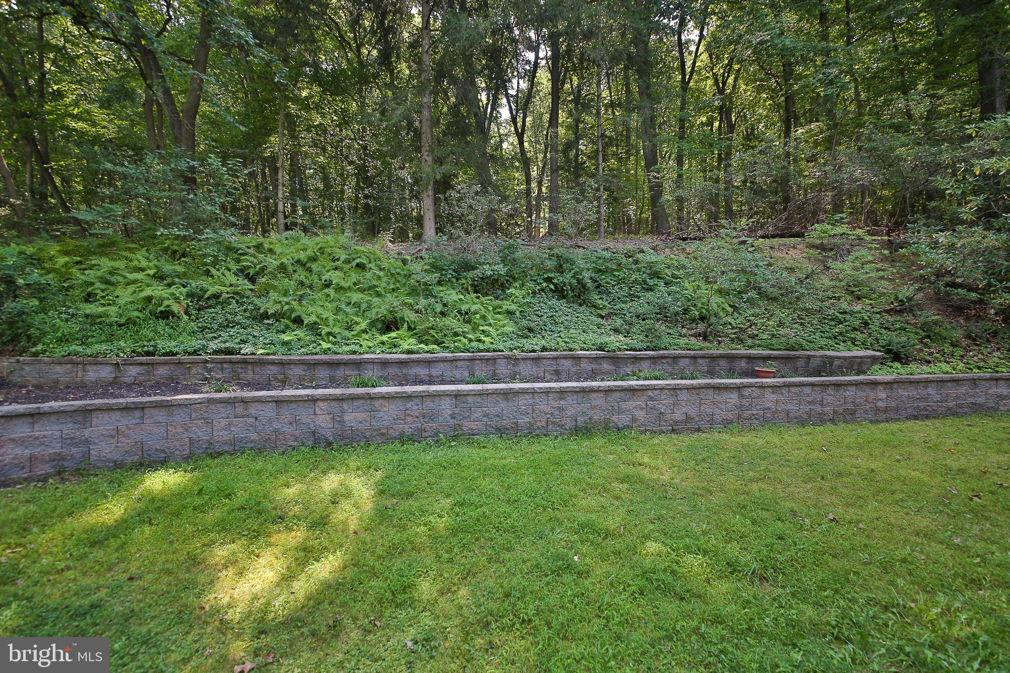 251 Arden Road Conshohocken, PA 19428 - Photo 30 of 39