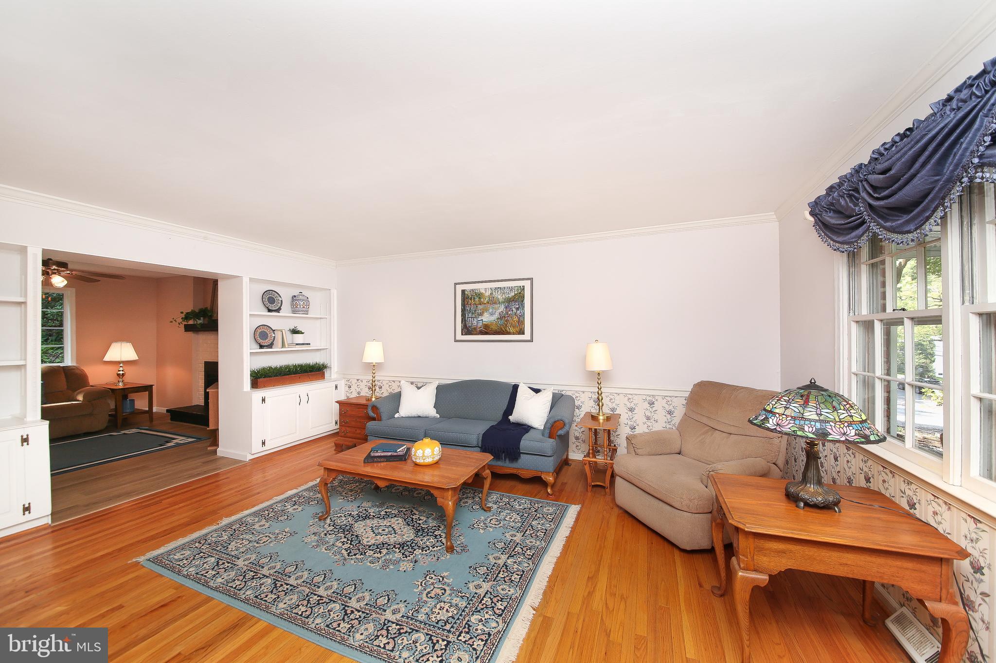 251 Arden Road Conshohocken, PA 19428 - Photo 4 of 39