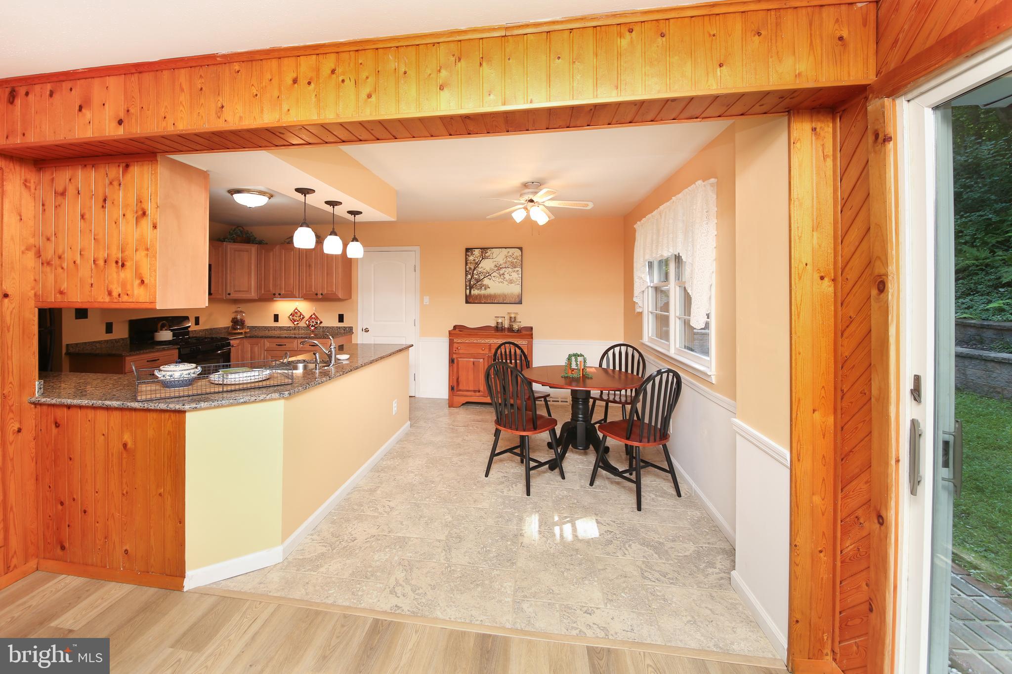 251 Arden Road Conshohocken, PA 19428 - Photo 8 of 39