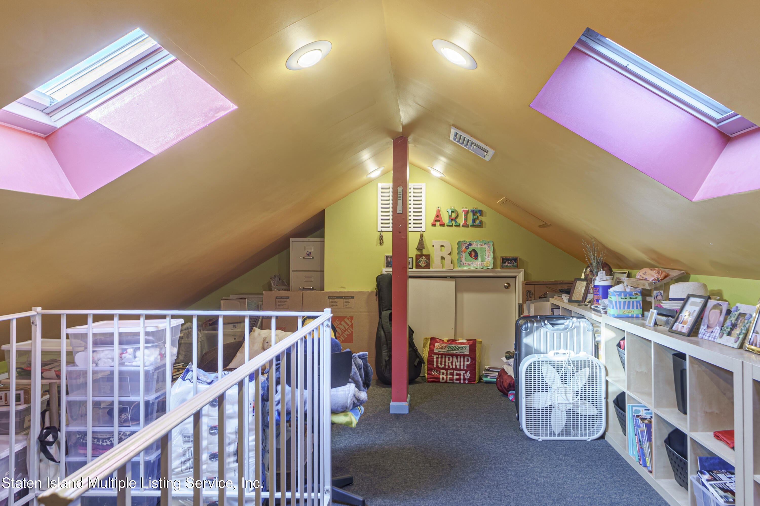 19 Bascom Place Staten Island, NY 10314 - Photo 36 of 54 a view of storage and utility room