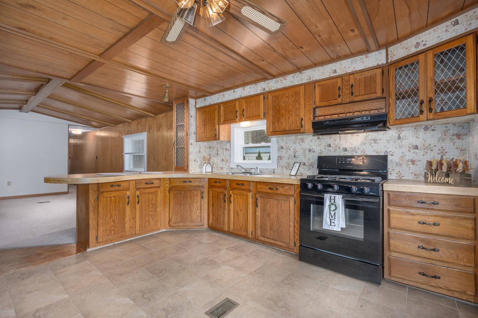 80 Trade Wind Lane Rochester, NH 03867 - Photo 13 of 22