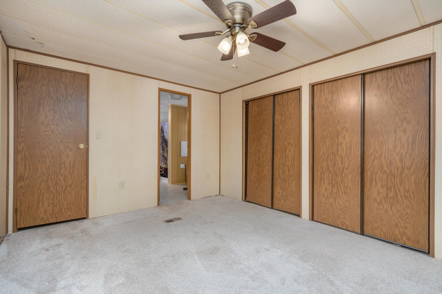 80 Trade Wind Lane Rochester, NH 03867 - Photo 3 of 22