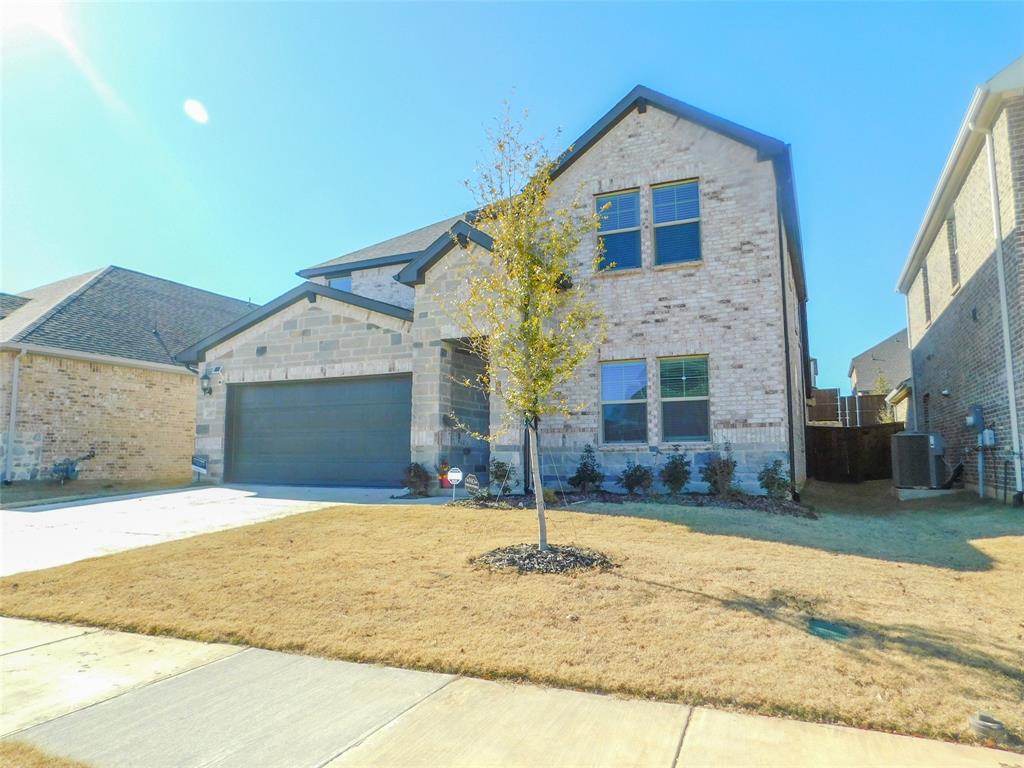2457 Pinnacle Place Corinth, TX 76210 - Photo 2 of 32