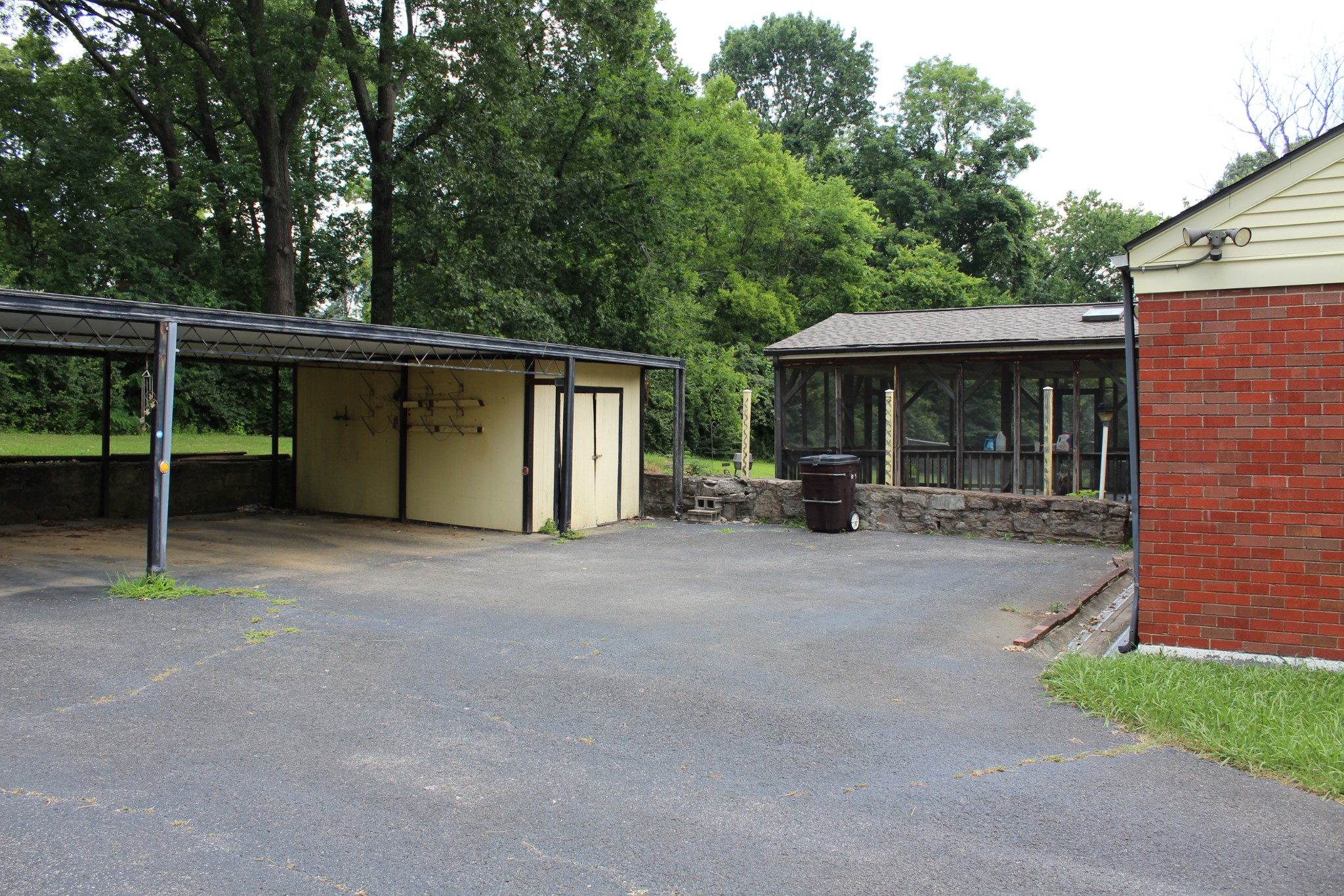 505 North Marthona Road Madison, TN 37115 - Photo 11 of 28 Gallery Image 11