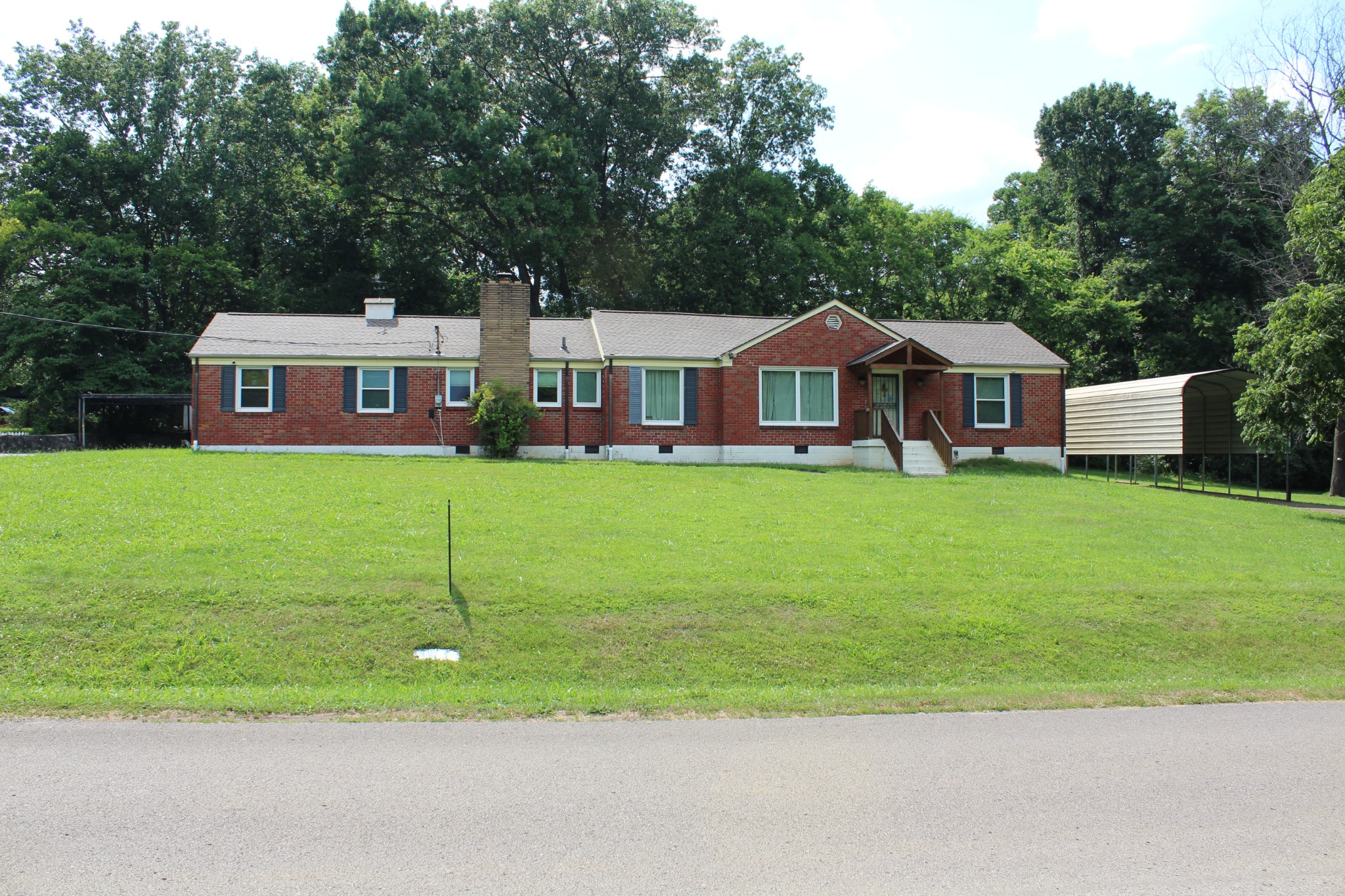 505 North Marthona Road Madison, TN 37115 - Photo 2 of 28 Gallery Image 2