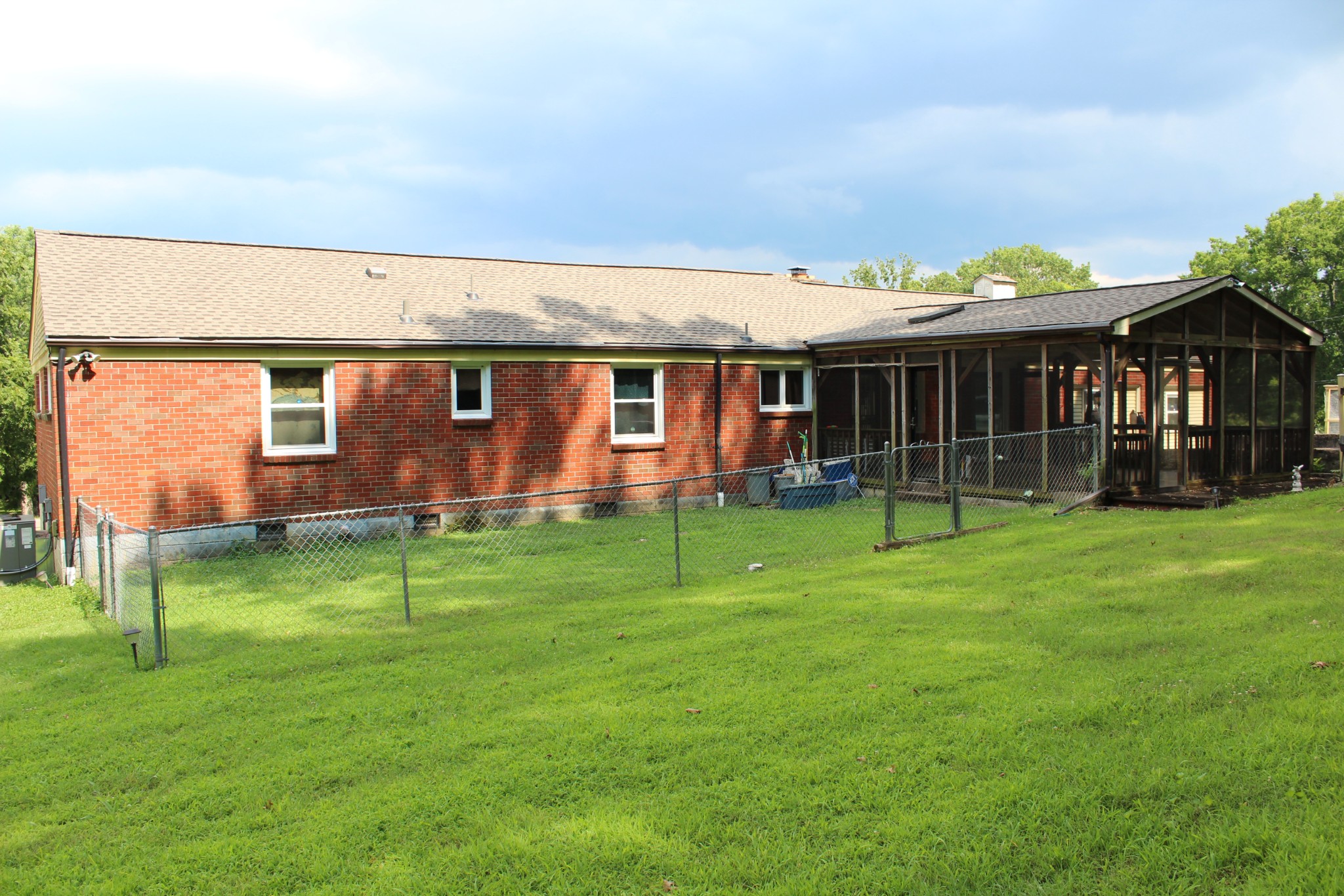 505 North Marthona Road Madison, TN 37115 - Photo 6 of 28 Gallery Image 6