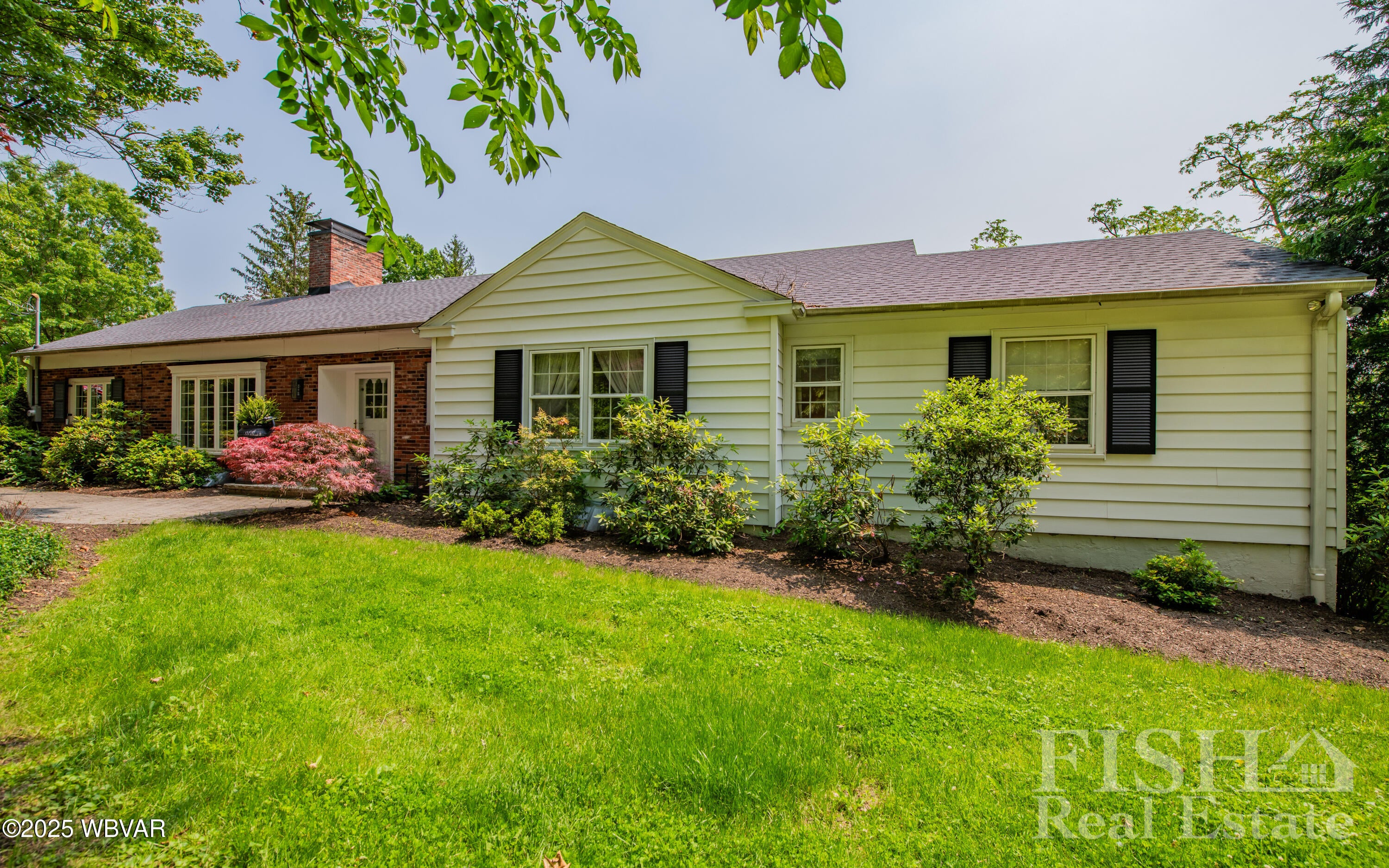 24 Upland Road Williamsport, PA 17701 - Photo 1 of 25 24 Upland Road