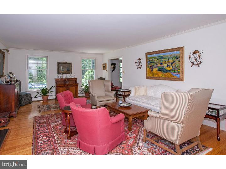 345 Chester Road Devon, PA 19333 - Photo 8 of 25 Living Room