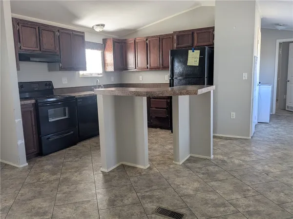 $1,100 | 5729 County Road 308, Orange Grove, TX 78372