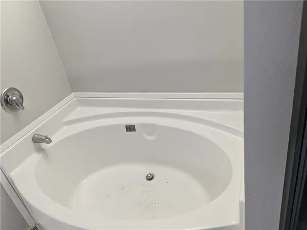 $1,100 | 5729 County Road 308, Orange Grove, TX 78372