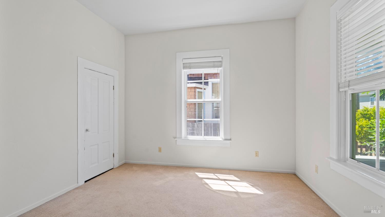 27 Latham Street San Rafael, CA 94901 - Photo 12 of 43