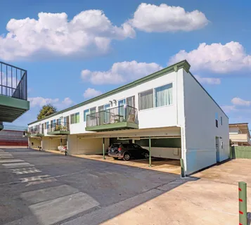 $9,450,000 | 100-106 North Bayshore Boulevard, San Mateo, CA 94401