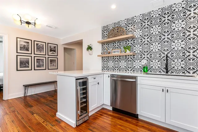 $749,999 | 713 Northeast 17th Road, Fort Lauderdale, FL 33304