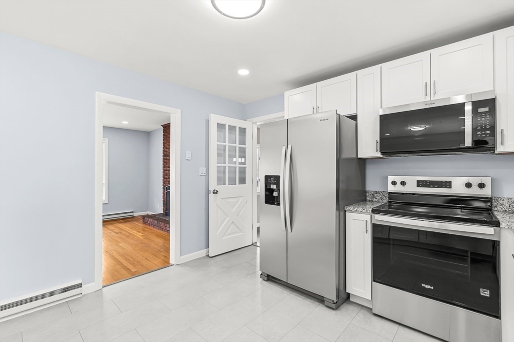 92 Ursula Street Lowell, MA 01854 - Photo 11 of 34