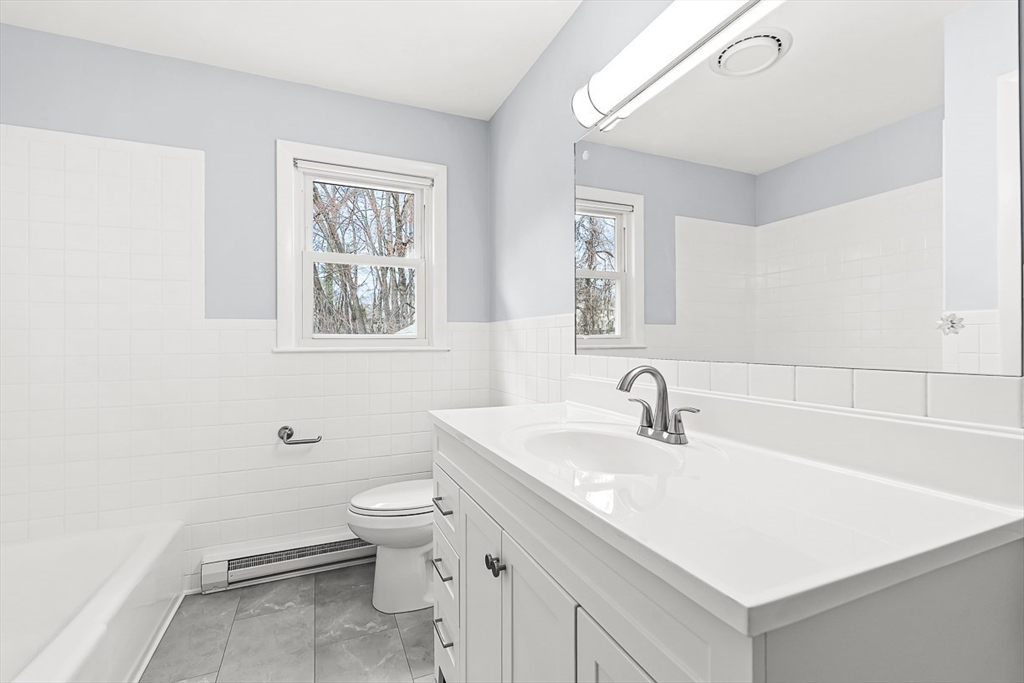 92 Ursula Street Lowell, MA 01854 - Photo 16 of 34