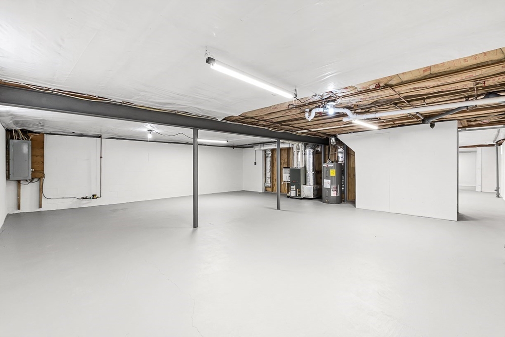 92 Ursula Street Lowell, MA 01854 - Photo 23 of 34