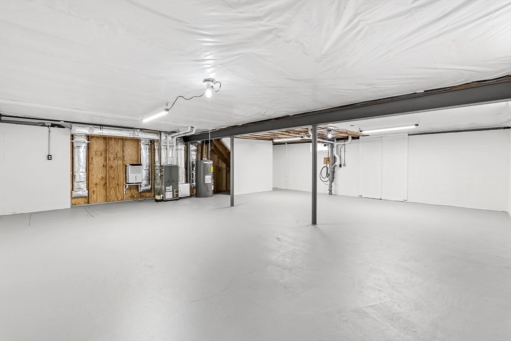 92 Ursula Street Lowell, MA 01854 - Photo 24 of 34