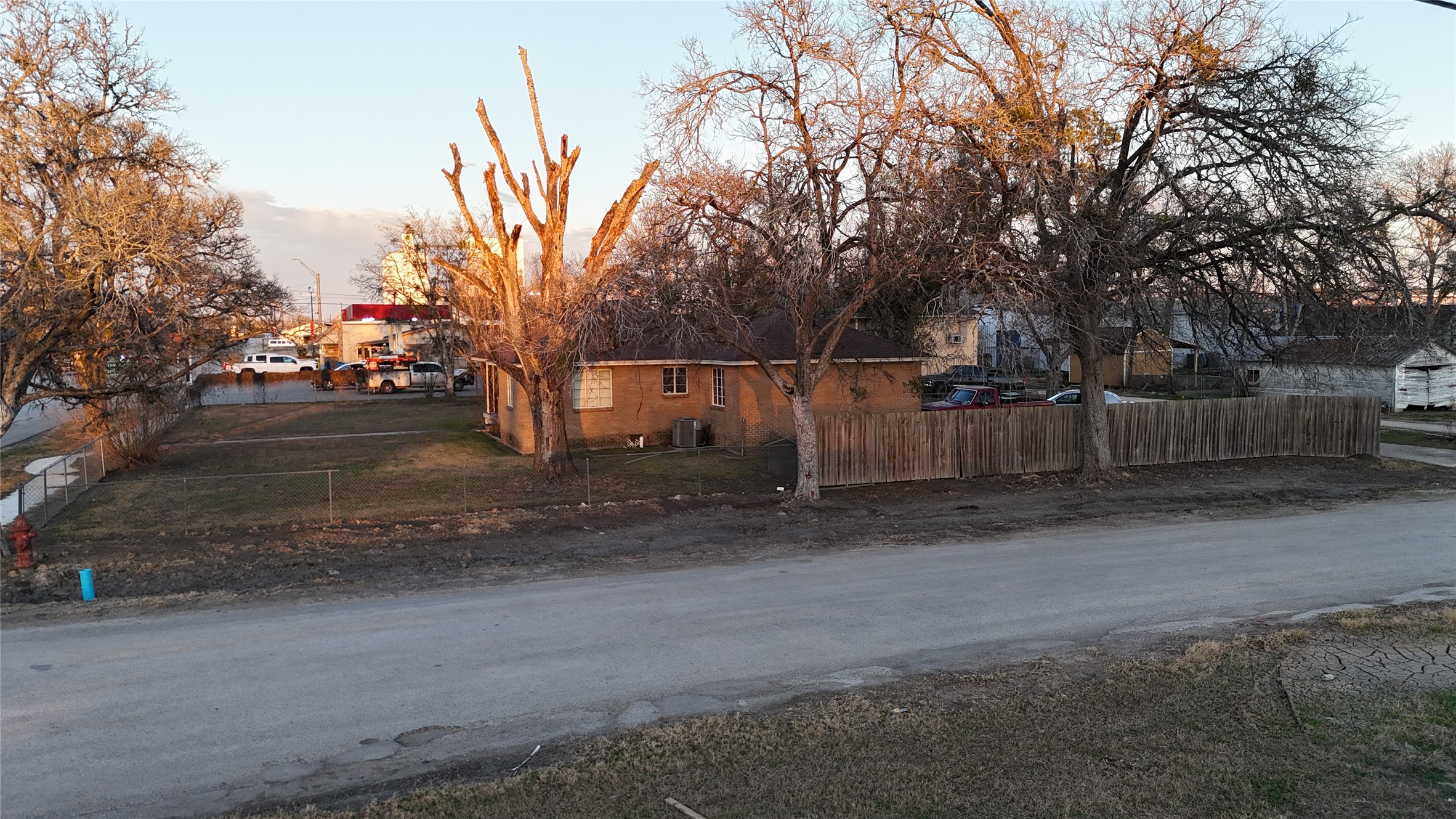 111 West York Street Ganado, TX 77962 - Photo 7 of 7