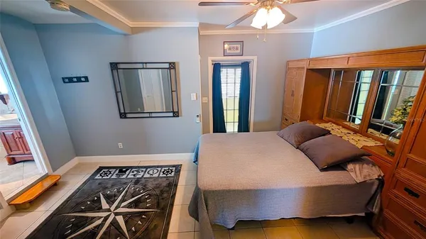 $1,095,000 | 218 22nd Street Northeast, Bradenton, FL 34208