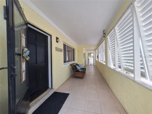 $1,095,000 | 218 22nd Street Northeast, Bradenton, FL 34208