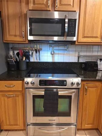 $1,095,000 | 218 22nd Street Northeast, Bradenton, FL 34208