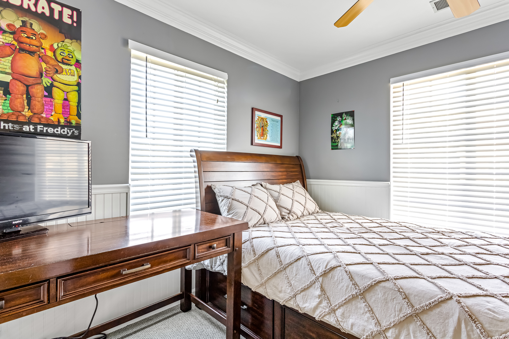 3389 Ravinia Circle, Unit 3389 Aurora, IL 60504 - Photo 12 of 23 a bedroom with a bed and a window