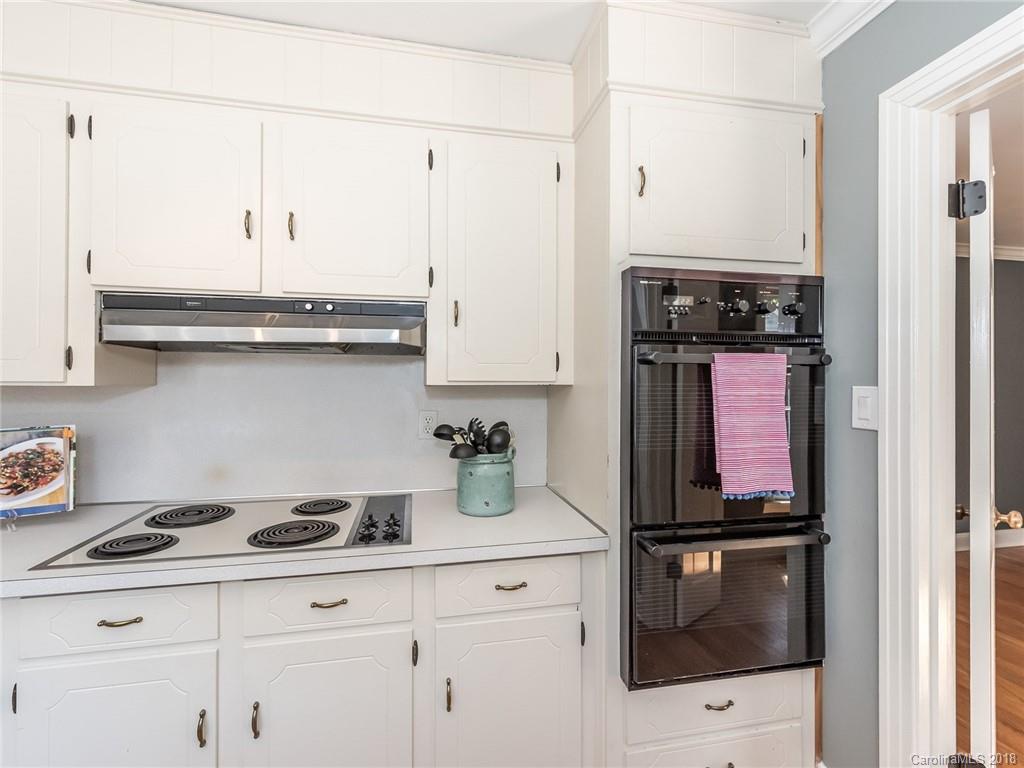 6134 Yellowood Road Charlotte, NC 28210 - Photo 13 of 34 Gallery Image 13