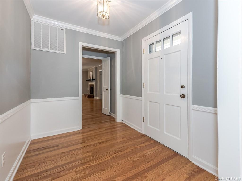 6134 Yellowood Road Charlotte, NC 28210 - Photo 3 of 34 Gallery Image 3