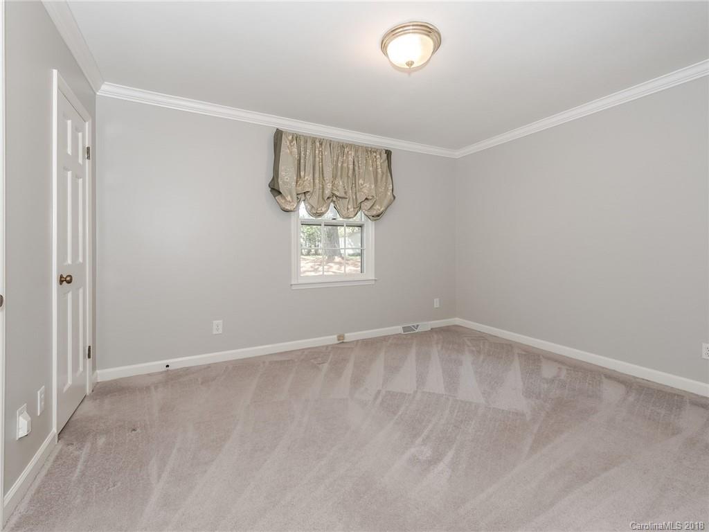 6134 Yellowood Road Charlotte, NC 28210 - Photo 21 of 34 Gallery Image 21