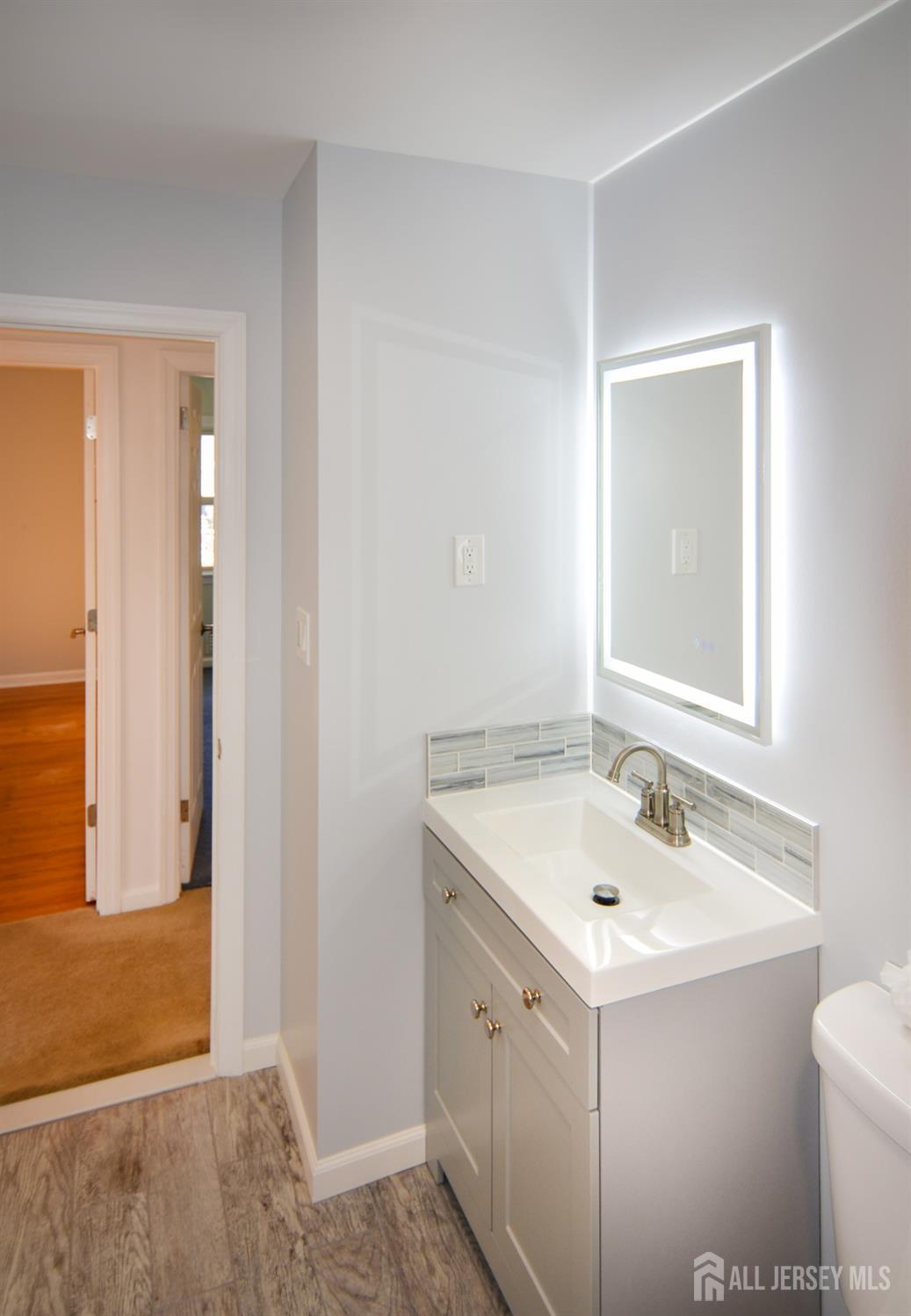 55 Bridge Street Sewaren, NJ 07077 - Photo 7 of 28