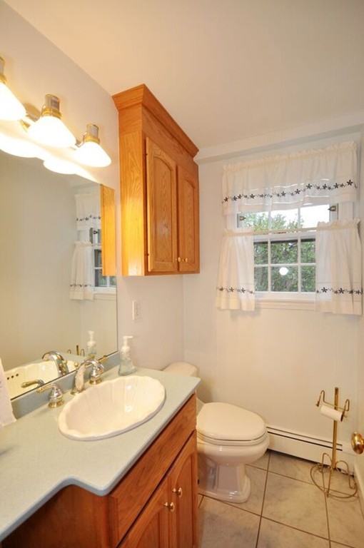 97 Plainfield Road Concord, MA 01742 - Photo 14 of 24 Gallery Image 14