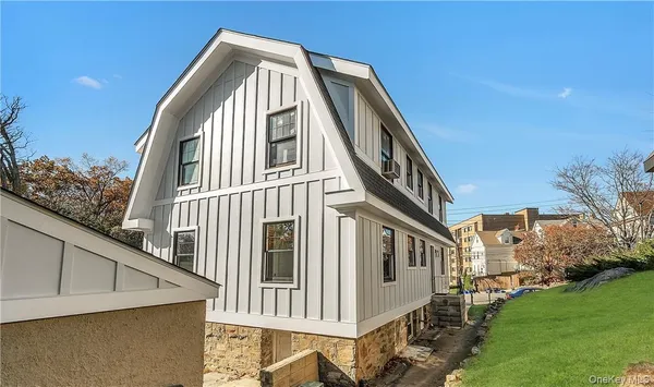 $4,500 | 200 Main Street, Unit 1, Eastchester, NY 10707