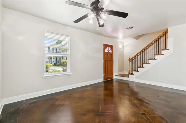 $2,100 | 1333 Jefferson Street, Gretna, LA 70053