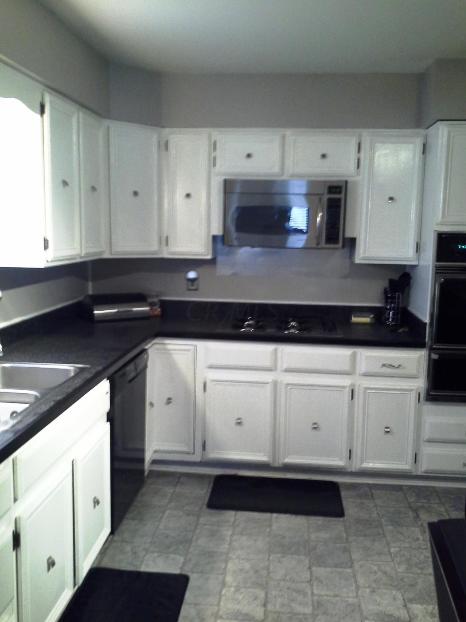 4966 Shadycrest Road Columbus, OH 43229 - Photo 9 of 25 Gallery Image 9