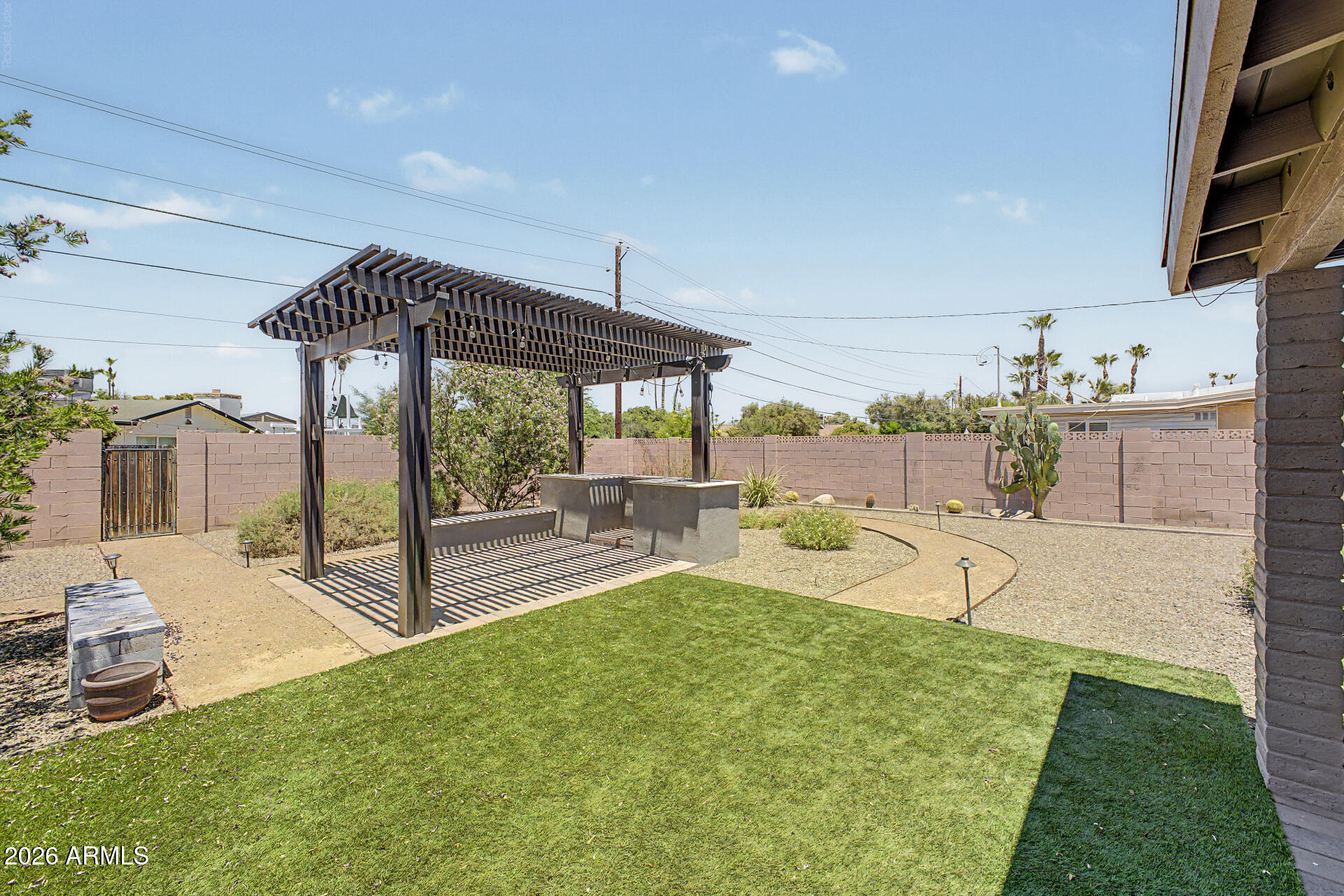 3910 East Shangri La Road Phoenix, AZ 85028 - Photo 31 of 33
