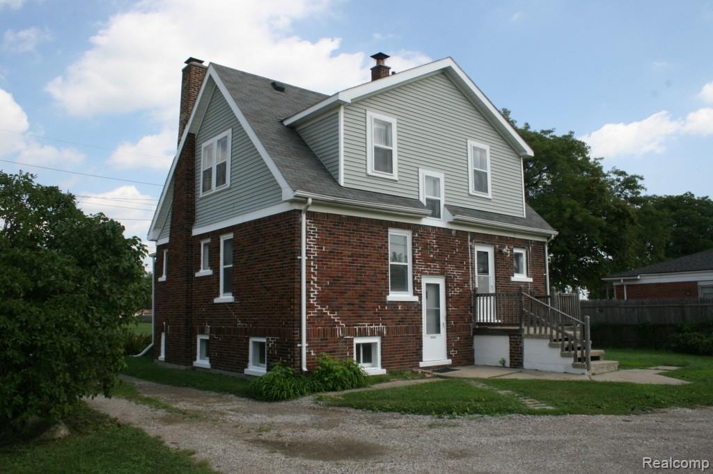 14120 East 14 Mile Road Warren, MI 48088 - Photo 2 of 34