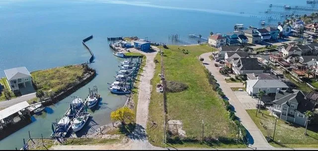 $599,000 | 1212 Aqua Way, San Leon, TX 77539