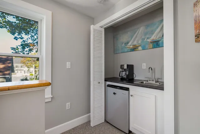 $639,000 | 8 Water Street, Unit 2, Kittery, ME 03904