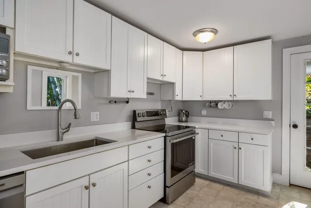 $639,000 | 8 Water Street, Unit 2, Kittery, ME 03904