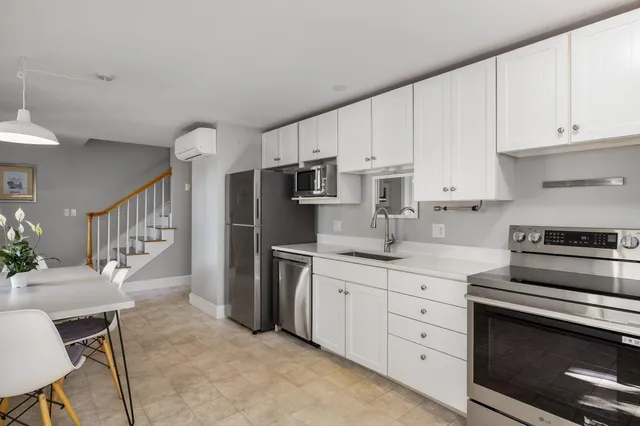 $639,000 | 8 Water Street, Unit 2, Kittery, ME 03904