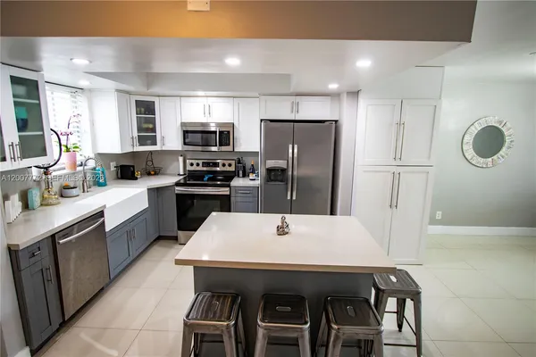 $4,500 | 2117 Northeast 123rd Street, North Miami, FL 33181
